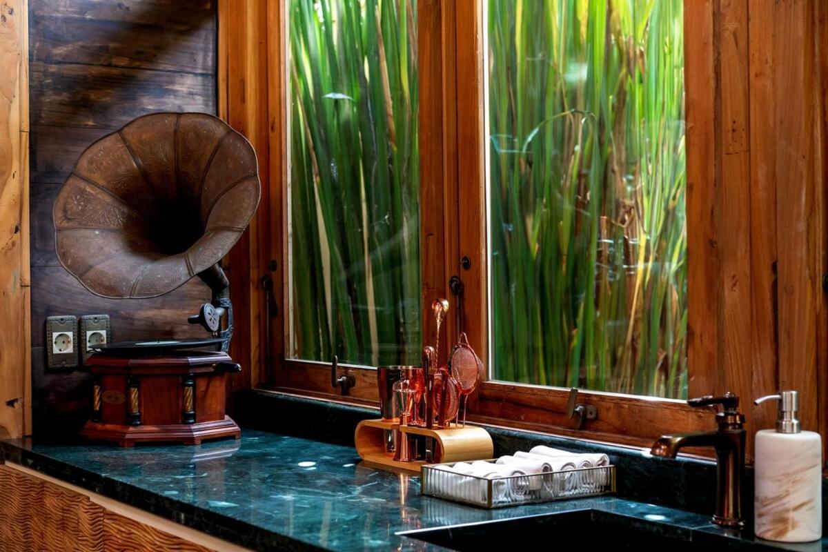 The Seed Bali - Private 8 Bedroom Estate Candidasa Buitenkant foto